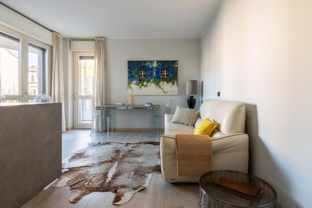 Bezzi Flexyrent A.C. Wifi Apartment มิลาน ภายนอก รูปภาพ