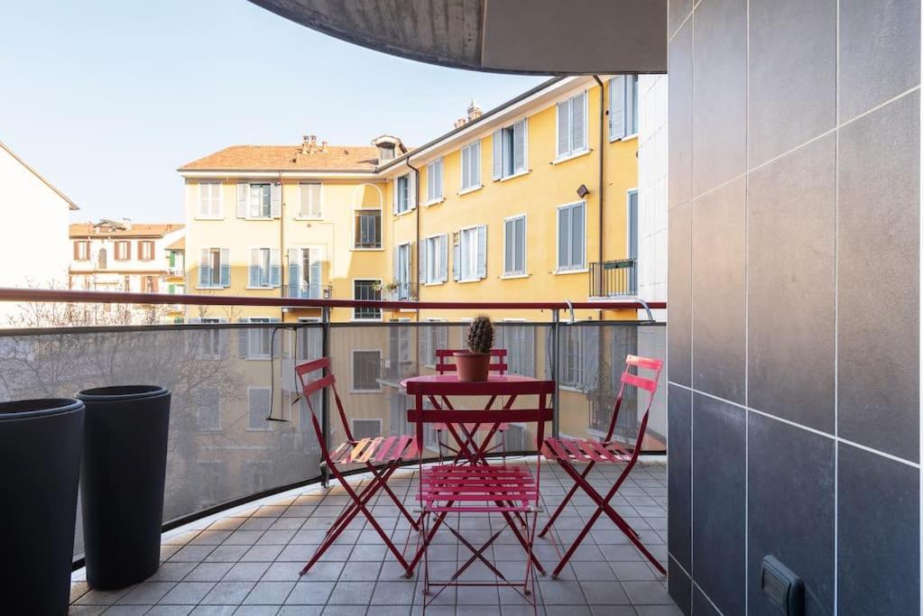 Bezzi Flexyrent A.C. Wifi Apartment มิลาน ภายนอก รูปภาพ